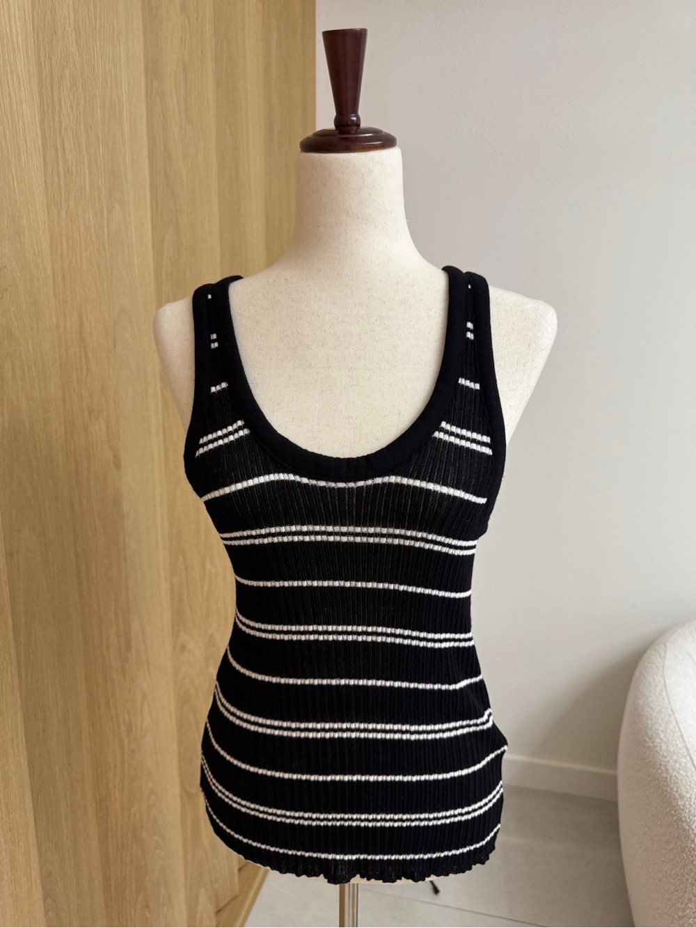 🌸Massimo Dutti Black & White Striped Ribbed Tank Top size L Minimalist Coastal